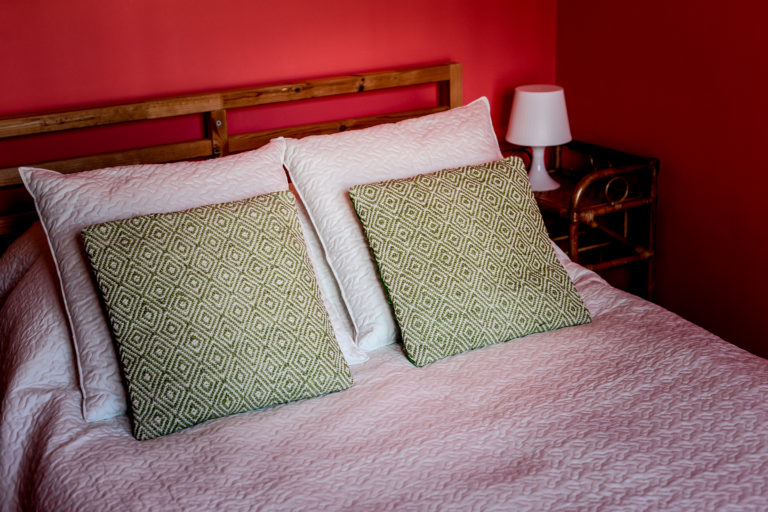 les arondes la gleize chambre rose