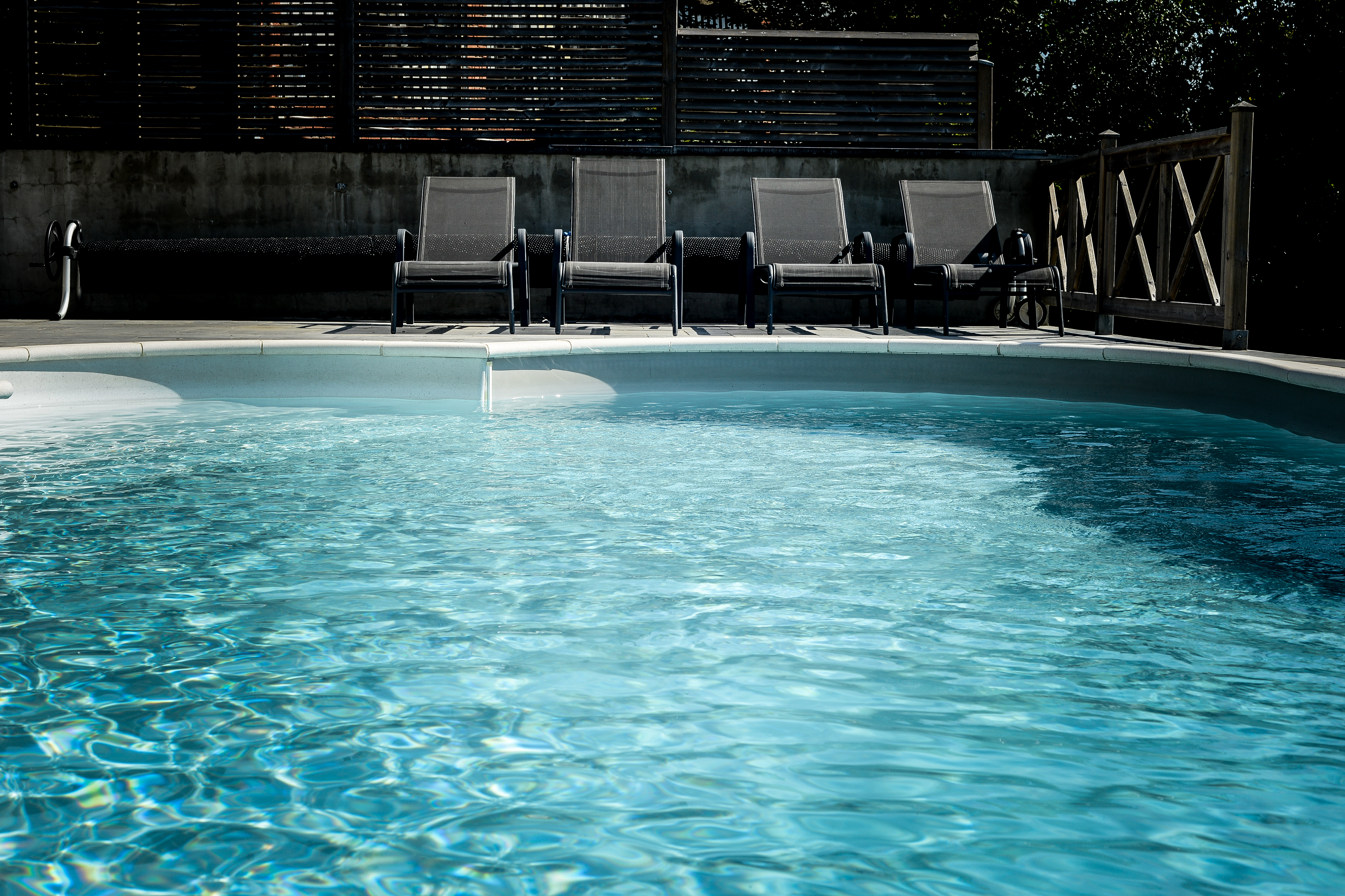 les arondes la gleize la piscine