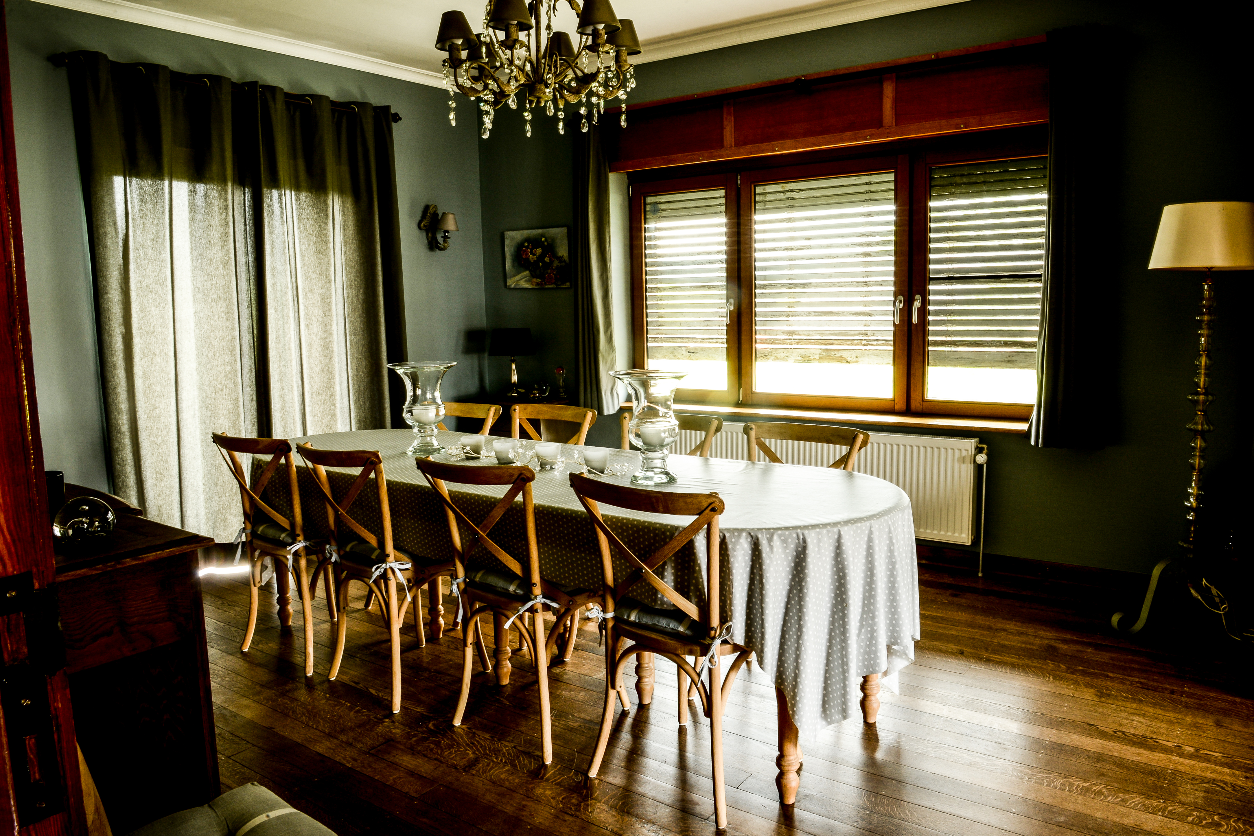 les arondes maison de vacances table salle à manger